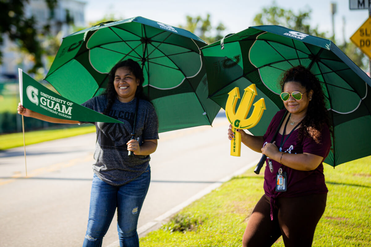 Welcome wave greeting students 